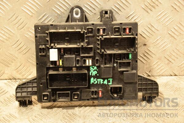 Блок предохранителей Opel Astra (J) 2009-2015 13368651 405487 euromotors.com.ua