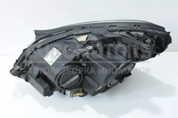 Права ксенонова фара Mercedes C-class 2.2 CDI (W204) 2007-2015 a2048203059 it-13961 Дизель - 2