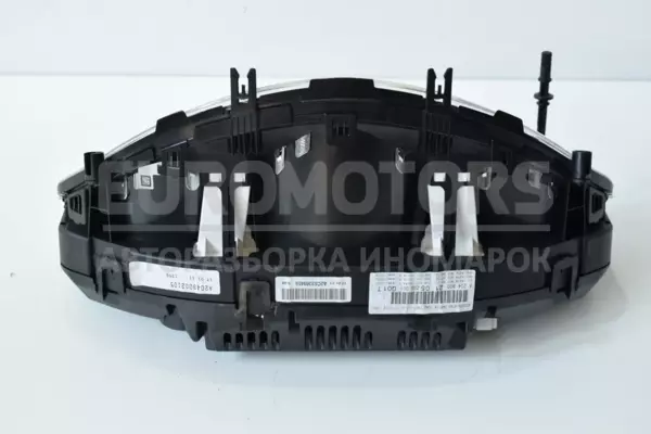 Приладова панель Mercedes C-class 2.2 CDI (W204) 2007-2015 A2049002105 it-13969 Дизель - 3