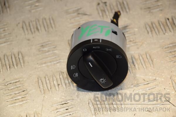 Переключатель света фар Skoda Yeti 2009 5L0941431E 406294 euromotors.com.ua