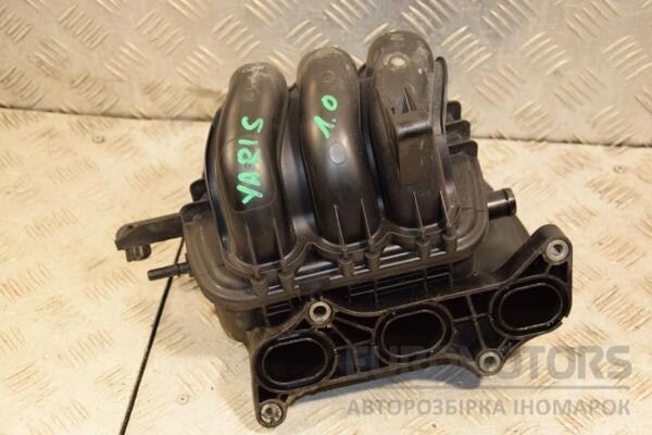 Колектор впускний пластик Toyota Yaris 1.0 12V 2006-2011 406717 euromotors.com.ua