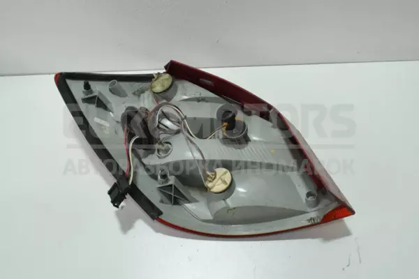 Правый задний фонарь Skoda Fabia 1.2tfsi 2007-2014 5J6945096 it-13982 Бензин - 2