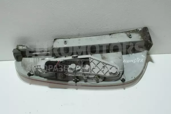 Правий задній ліхтар Skoda Roomster 2006-2015 5J7945096 it-14033 - 2
