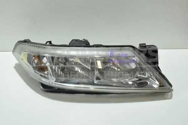 Правая фара -05 Renault Laguna (II) 2001-2007 7701048931 it-14081 euromotors.com.ua