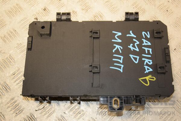 Блок предохранителей Opel Zafira (B) 2005-2011 13268286 407871 - 2