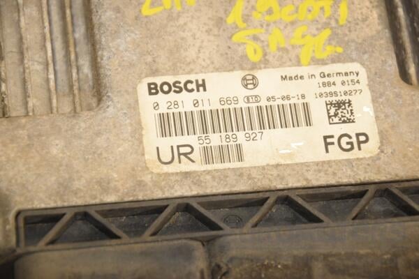 Блок керування двигуном Opel Zafira 1.9cdti (B) 2005-2011 55189927 407873 - 2