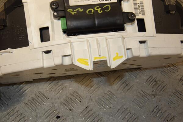Панель приборов (дефект) Volvo C30 2.4td 2006-2013 30786344 408784 - 3