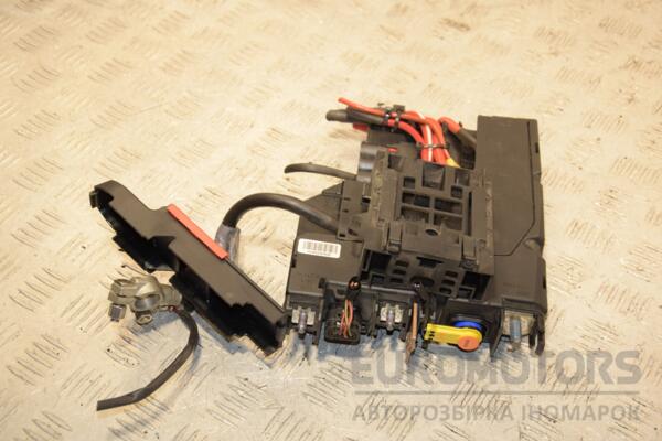 Блок силових запобіжників Mercedes C-class (W204) 2007-2015 A2075401850 408836 - 2