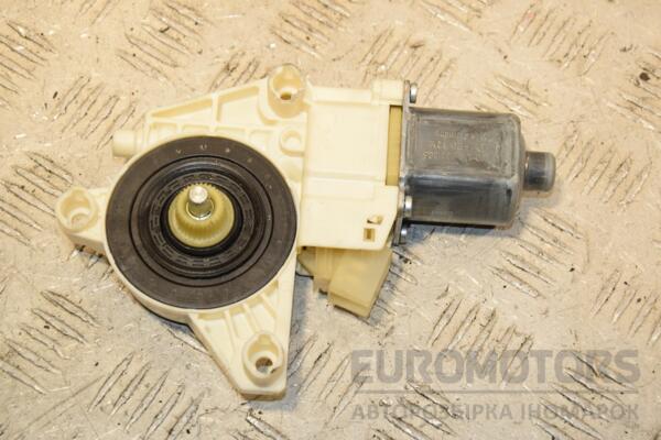 Моторчик стеклоподъемника задний левый Mercedes C-class (W204) 2007-2015 A2048200542 408890 - 2