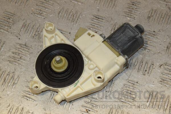 Моторчик склопідіймача задній правий Mercedes C-class (W204) 2007-2015 A2048200642 408892 - 2