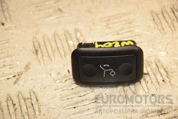 Кнопка открывания крышки багажника Mercedes C-class (W204) 2007-2015 A2048707151 408901 euromotors.com.ua