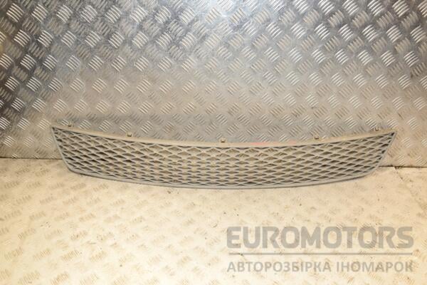 Решітка переднього бампера центральна 05- Ford Mondeo (III) 2000-2007 6S7117B968AB 409592 euromotors.com.ua