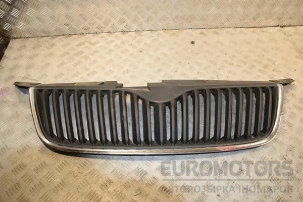 Решітка радіатора -13 Skoda Yeti 2009 5L0853668 409596 euromotors.com.ua