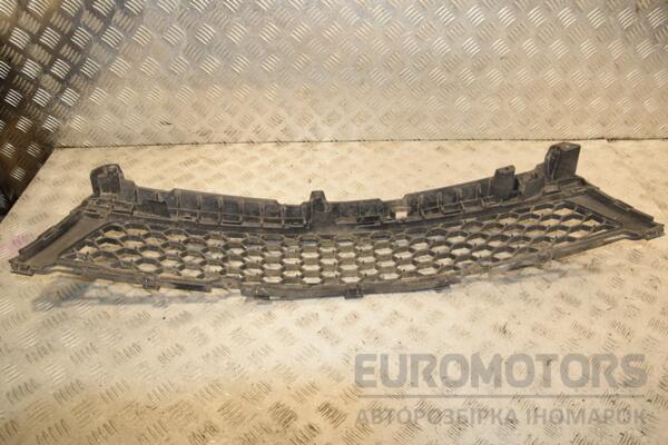 Решетка в бампер центральная 06- Mazda 3 2003-2009 BR5S501T1 409624 - 2