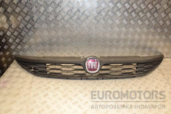 Решетка радиатора 15- Fiat Doblo 2010 FT07062GA 409632 euromotors.com.ua