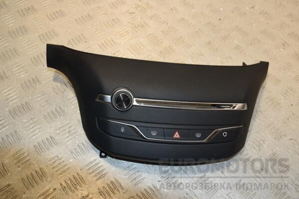 Блок кнопок аварийка (дефект) Peugeot 308 (T9) 2013-2021 96777664ZD 410393 euromotors.com.ua