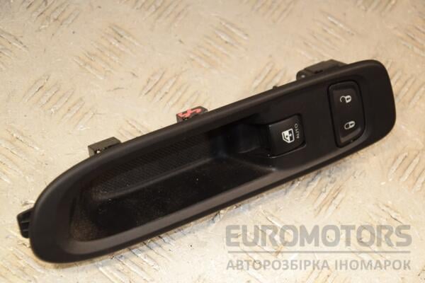 Кнопка стеклоподъемника передняя правая Jeep Compass 2017 P6BZ29LXHAA 410469 euromotors.com.ua