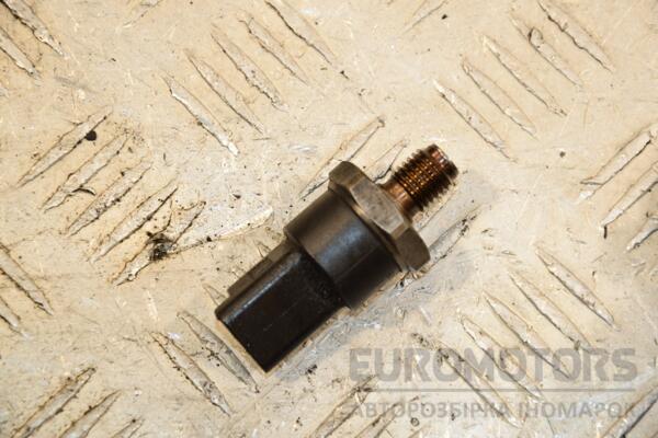 Датчик тиску палива в рейці Fiat Scudo 2.0jtd 1995-2007 0281002592 410792 euromotors.com.ua