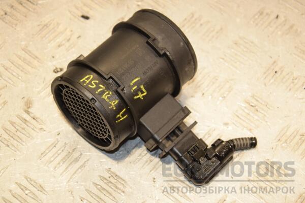 Расходомер воздуха Opel Astra 1.7cdti (H) 2004-2010 55561301 411075 euromotors.com.ua