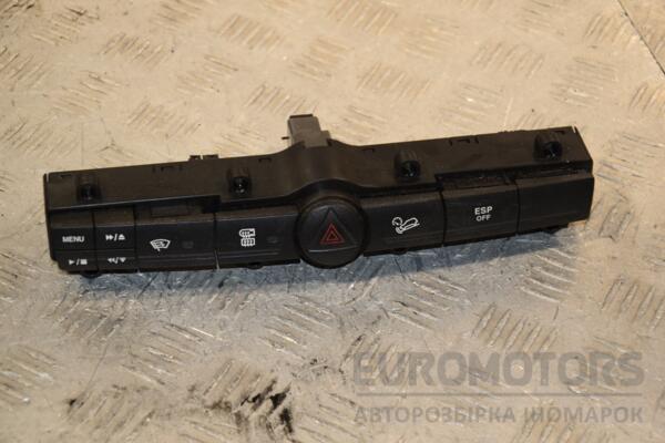Блок кнопок аварійка SsangYong Rexton 2006-2012 8520008B10 411707 euromotors.com.ua