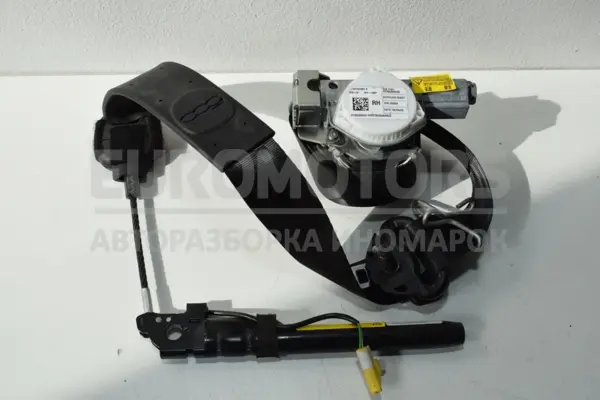 Передний правый ремень безопасности Fiat 500L 1.3 Mjet 2012 34137114A it-14314 Бензин euromotors.com.ua