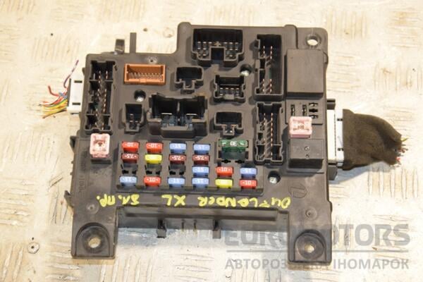 Блок предохранителей Mitsubishi Outlander XL 2006-2012 8637A824 412883 euromotors.com.ua