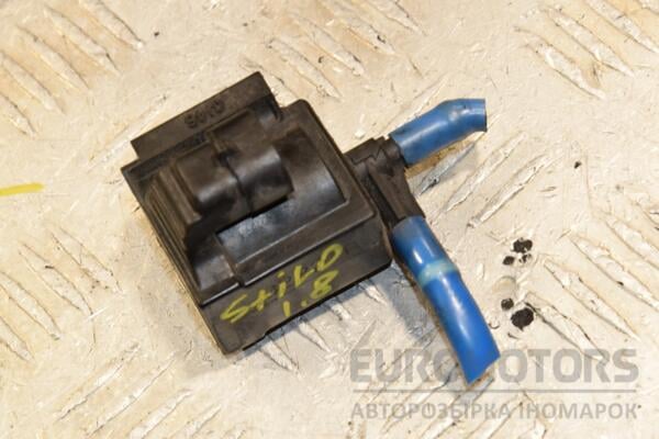 Клапан вентиляції паливного бака Fiat Stilo 1.8 16V 2001-2007 3715002801 413463 euromotors.com.ua
