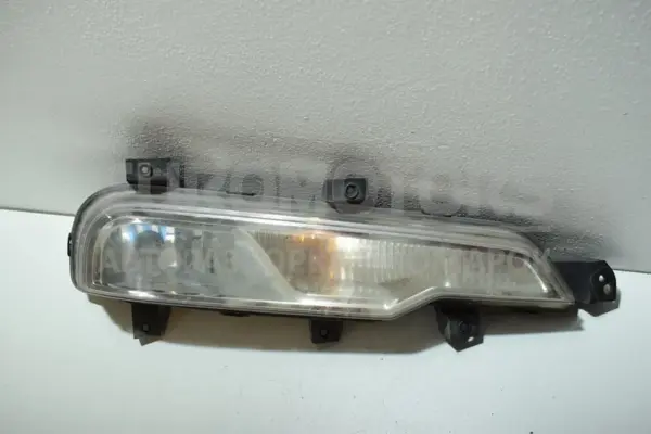 Правая противотуманная фара SsangYong Korando C 2.0 Xdi 2010 83202-08c00 it-14731 Дизель - 2
