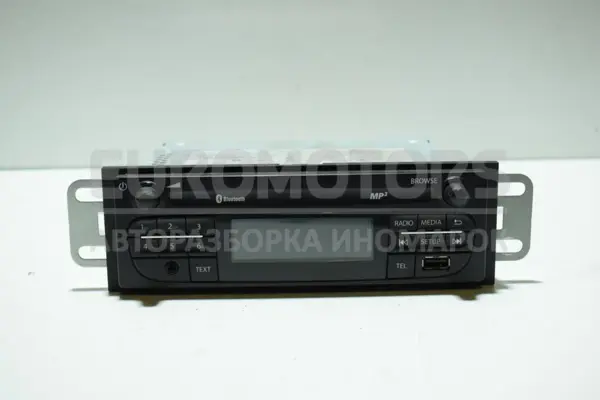 Блок управления автомобильным радиоприемником CD/DVD/GPS/навигатором Renault Trafic 1.6 DCI 2014 281151817R it-14844 Дизель euromotors.com.ua