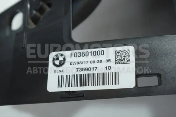 Левый задний фонарь BMW 1 3.0 (F20) 2010 7359017 it-15088 Бензин - 3