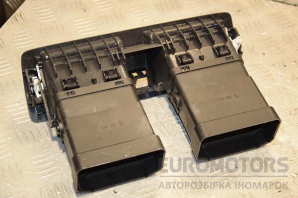 Дефлектор воздушный центральный Volvo C70 2006-2013 419456 - 2
