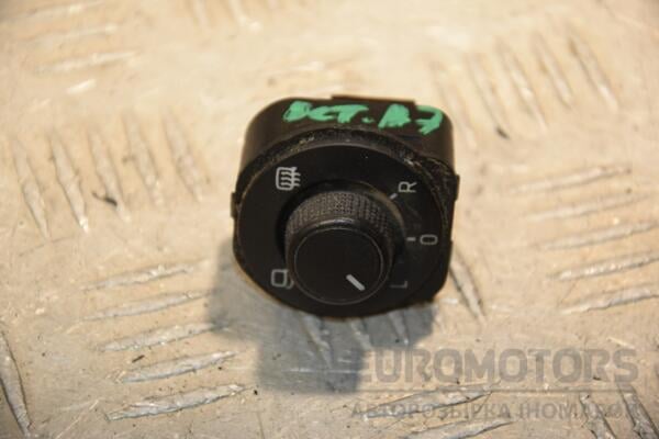 Кнопка регулировки зеркал Skoda Octavia (A7) 2013-2020 5E0959565C 419577 euromotors.com.ua