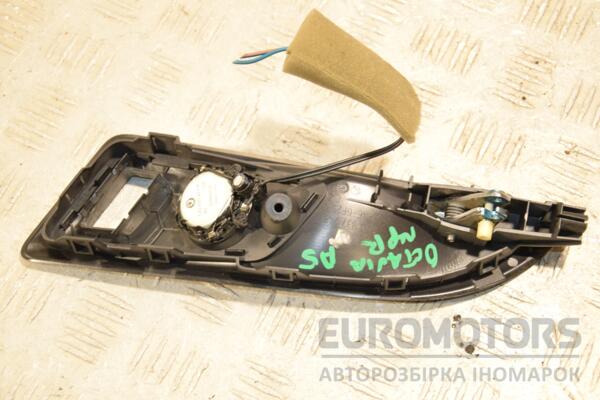 Ручка дверей внутрішня передня права Skoda Octavia (A5) 2004-2013 1Z0837248 419739 - 2