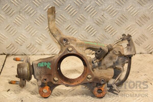 Поворотный кулак правый с ABS Skoda Octavia (A7) 2013-2020 5Q0256Q 420085 euromotors.com.ua