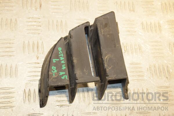 Решітка переднього бампера ліва 09- Skoda Octavia (A5) 2004-2013 1Z0853665C 420624 - 2