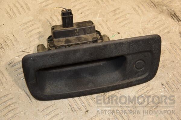Кнопка открывания крышки багажника наружная электр Renault Kangoo 2008-2013 8200497807 420664 euromotors.com.ua