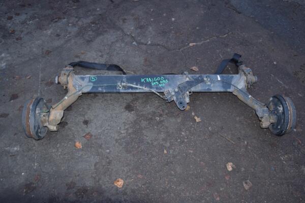 Балка задня в зборі під барабани без ABS 4-х торсійна. Renault Kangoo 1998-2008 420919 euromotors.com.ua