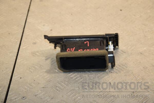 Дефлектор воздушный левый Skoda Octavia (A7) 2013-2020 5E0819701 421309 - 2