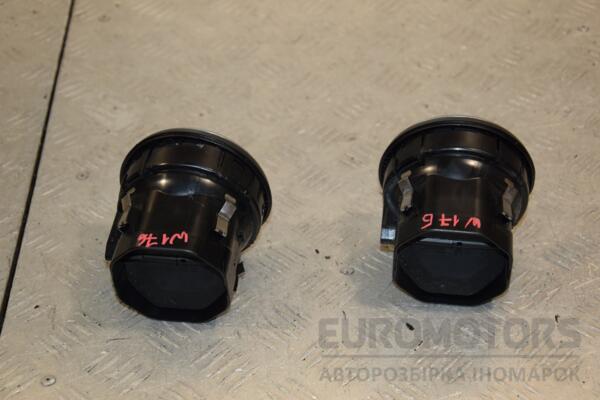 Дефлектор воздушный Mercedes A-class (W176) 2012-2018 A1768300754 421411 - 2