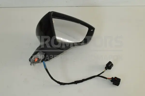 Правое зеркало 8+4 PIN Seat Leon 2.0 TDI 2013 21996968A it-15187 Дизель euromotors.com.ua