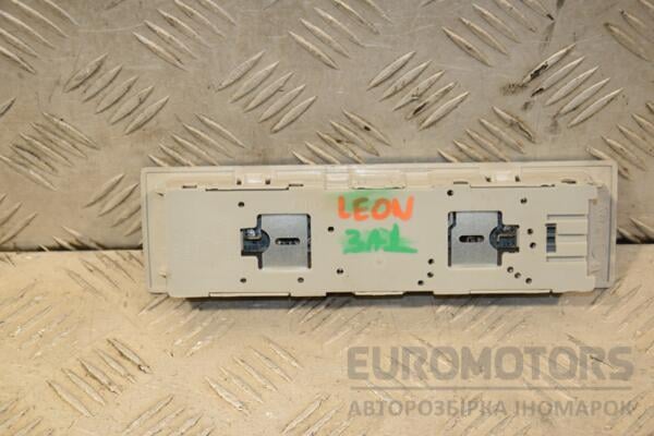 Плафон салона задний Seat Leon 2013 5F0947291B 422753 - 2