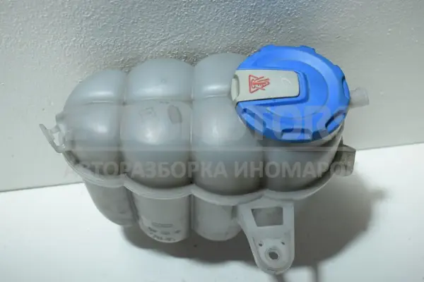 Бачок радиатора Audi A4 2.0 TDI S-Line (B9) 2015-2023 8W0121405E it-15312 Дизель euromotors.com.ua