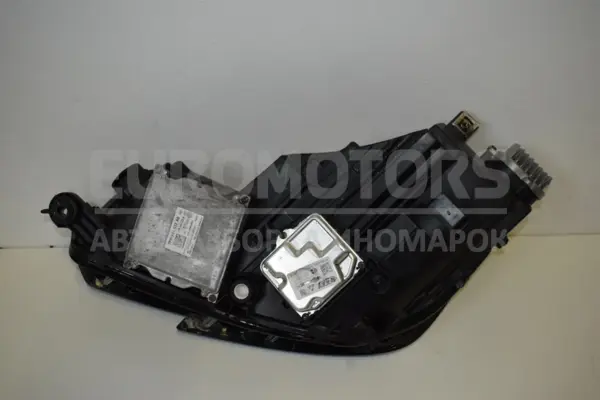 Права фара Audi A4 2.0 TDI S-Line (B9) 2015-2023 8W0941774 it-15266 Дизель - 5