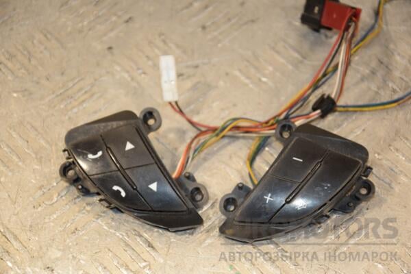 Кнопки руля 15- Fiat Doblo 2010 630447100C 423421 euromotors.com.ua