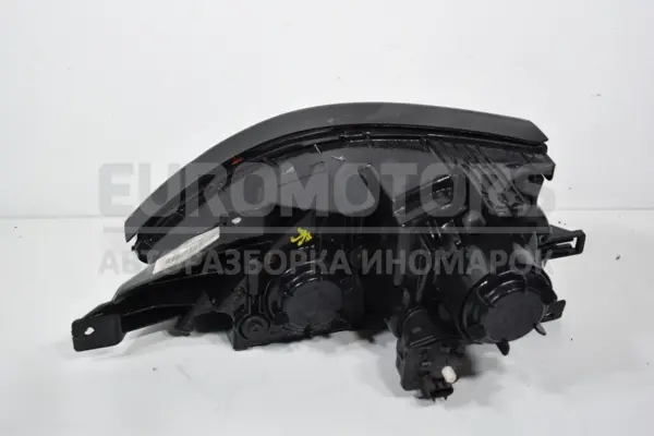 Правая фара Hyundai Terracan 2.9 crdi 2001-2007 92102H1XXX it-15452 Дизель - 2