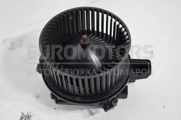Моторчик печки Audi A4 2.0 TDI S-Line (B9) 2015-2023 4M1820021 it-15469 Дизель euromotors.com.ua