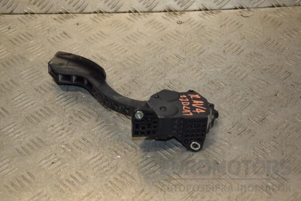 Педаль газа электрическая пластик Toyota Rav 4 2006-2013 7811042010 426437 - 2
