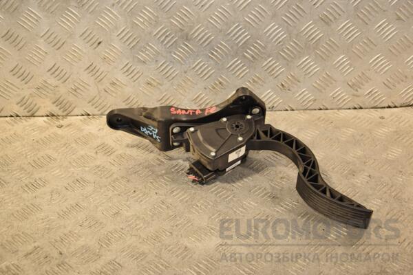 Педаль газа электрическая пластик Hyundai Santa FE 2.2crdi 2006-2012 327262B100 427201 euromotors.com.ua