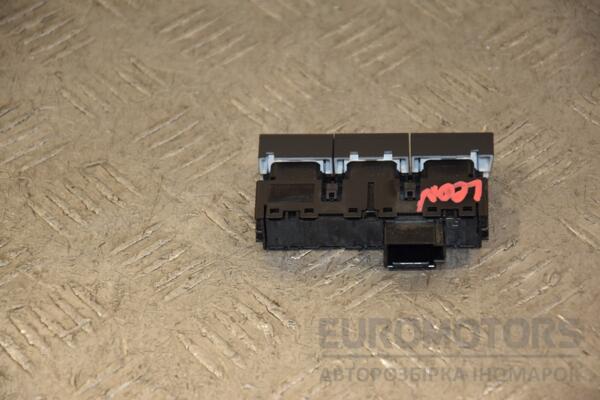 Блок кнопок центральной консоли левый Seat Leon 2013 5F0927137F 427251 - 2