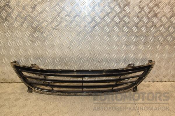 Решетка переднего бампера центральная Hyundai i40 2011 865613Z000 427727 euromotors.com.ua